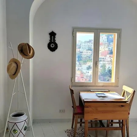 Elle, Just Few Steps From The Center! Апартаменты *